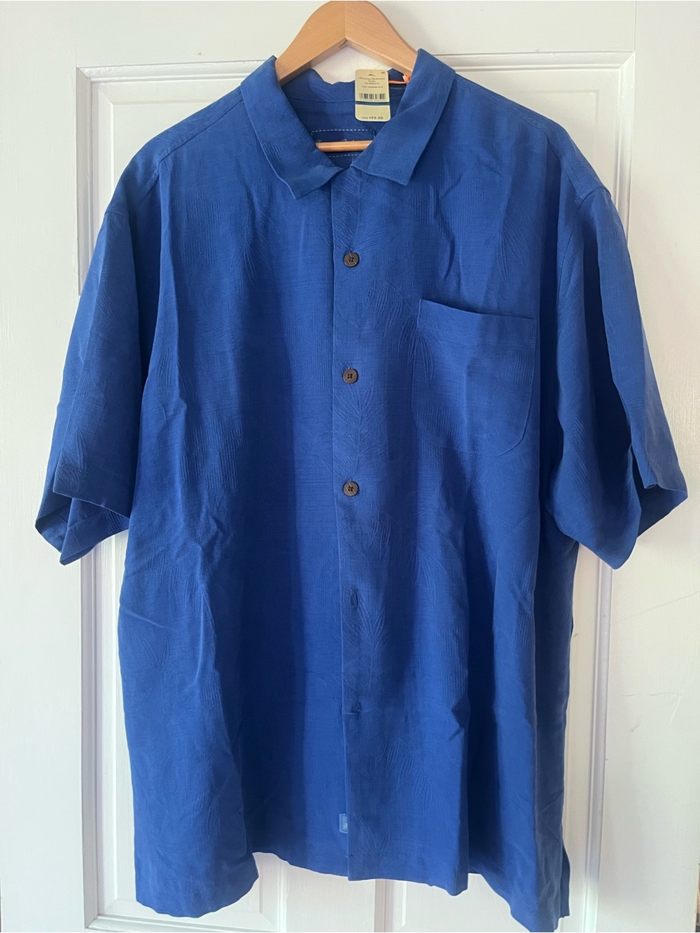 Tommy Bahama Relaxed Short-Sleeve Button-Down in Deep Blue